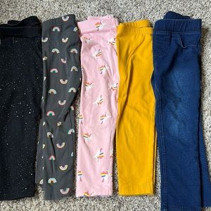 Bundle of 3T leggings